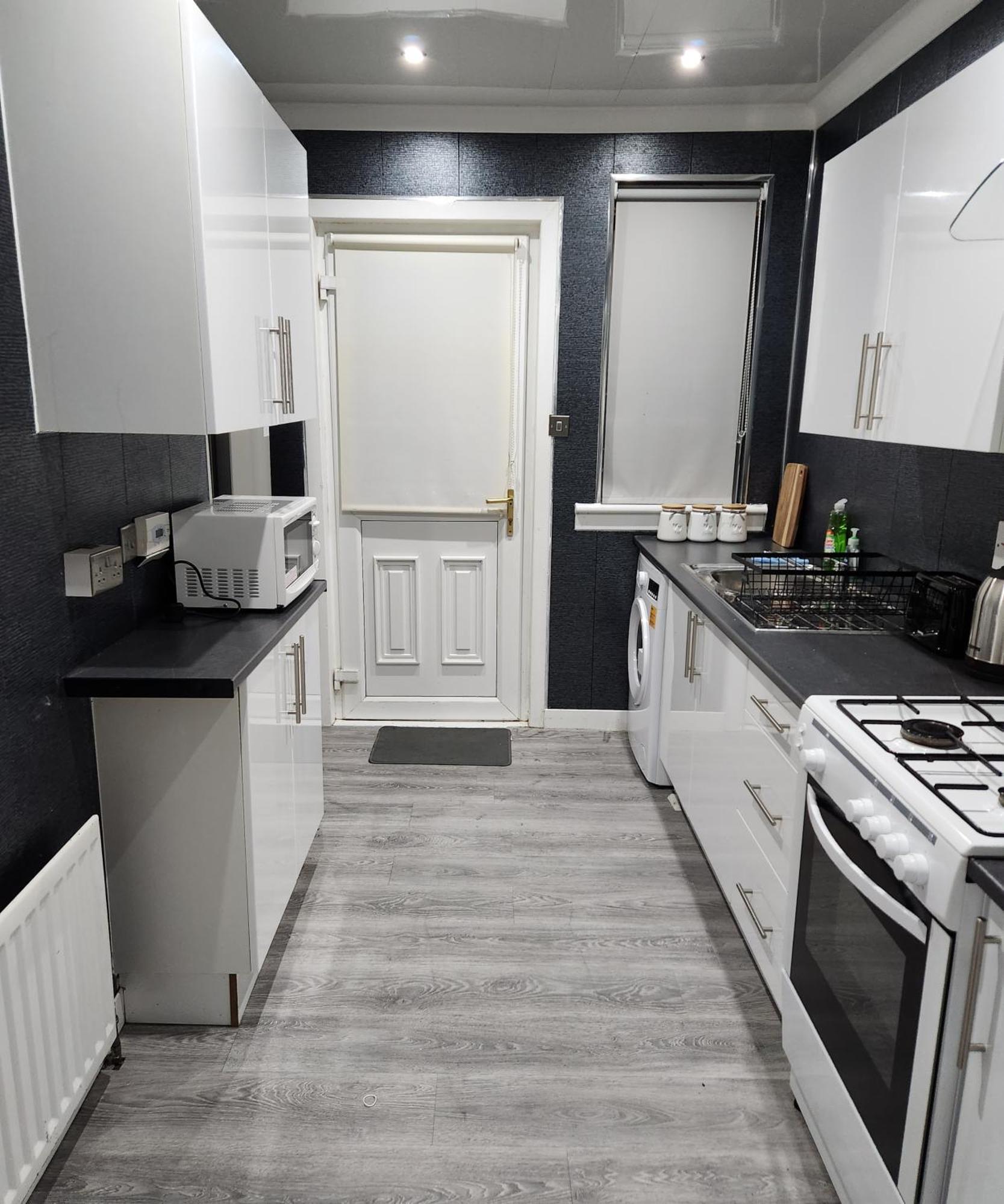 Fm Homes & Apartments 3 Bedroom Motherwell Exterior foto